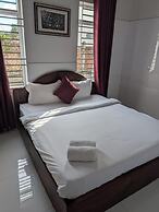 Tim & Sophy Angkor Inn