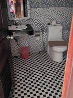 Tim & Sophy Angkor Inn