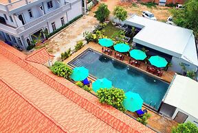 Tim & Sophy Angkor Inn