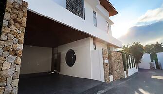 Elite Atoll Luxury Villas Phuket