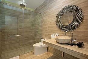 Elite Atoll Luxury Villas Phuket