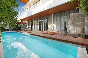 Elite Atoll Luxury Villas Phuket