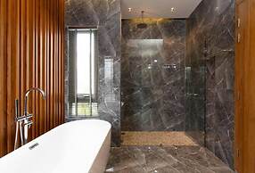 Elite Atoll Luxury Villas Phuket