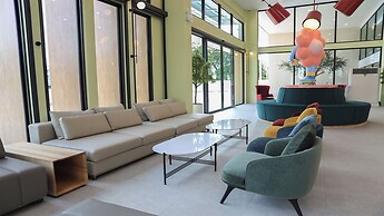 B2 Ubon Airport Premier Hotel