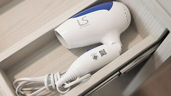 B2 Ubon Airport Premier Hotel