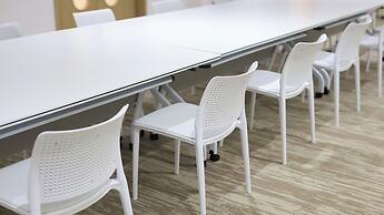 B2 Ubon Airport Premier Hotel