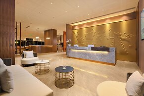 Model J Hotel Jakarta Soekarno Hatta Airport