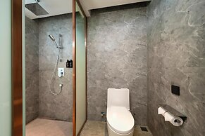 Model J Hotel Jakarta Soekarno Hatta Airport