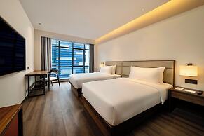 Model J Hotel Jakarta Soekarno Hatta Airport