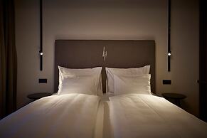 LH Suites - New Opening