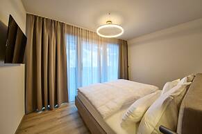 LH Suites - New Opening