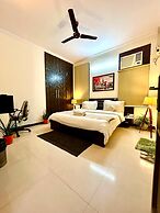 Golf Course Hotel Gurgaon