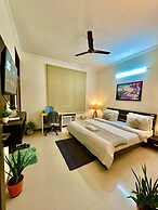 Golf Course Hotel Gurgaon