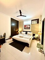 Golf Course Hotel Gurgaon