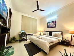 Golf Course Hotel Gurgaon