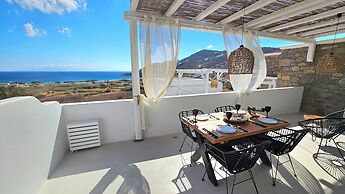 Mykonos4Islands Seaside Homes and Suites