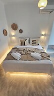 Mykonos4Islands Seaside Homes and Suites