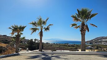 Mykonos4Islands Seaside Homes and Suites