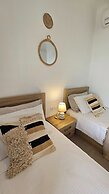 Mykonos4Islands Seaside Homes and Suites