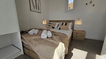 Mykonos4Islands Seaside Homes and Suites