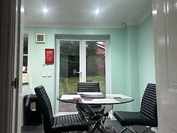 Brades Rise Retreat - Cozy 3 Bedroom House