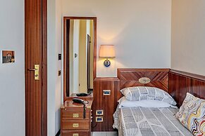 Hotel in Cecina just 100 mt from the sea