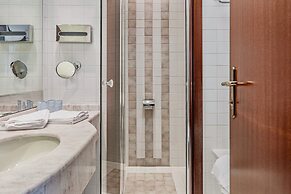 Hotel in Cecina just 100 mt from the sea