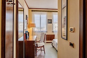 Hotel in Cecina just 100 mt from the sea