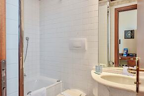 Hotel in Cecina just 100 mt from the sea