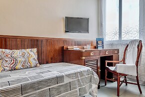 Hotel in Cecina just 100 mt from the sea