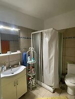 Simple Stay Vari s House