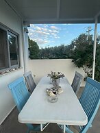 Simple Stay Vari s House
