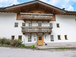 Inviting Apartment in Stummerberg