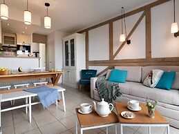 Apartment in Residence & Spa With Common Pool and Sauna, Houlgate