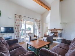 Holiday Flats at Domaine de Saint-endreol With Golf, SPA and Pool