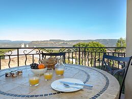 Holiday Flats at Domaine de Saint-endreol With Golf, SPA and Pool