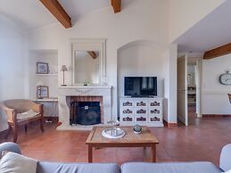 Holiday Flats at Domaine de Saint-endreol With Golf, SPA and Pool