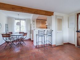 Holiday Flats at Domaine de Saint-endreol With Golf, SPA and Pool