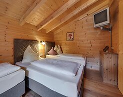 Chalets Almdorf Zillertal, Fugen