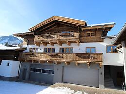 Modern Mansion in Kaprun Near Ski Area