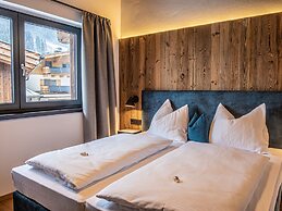 The Village - Chalet Stone House