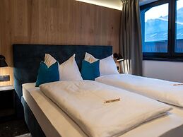 The Village - Chalet Stone House