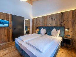 The Village - Chalet Stone House