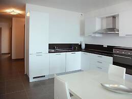 Res. Villa Tyrrenia, Macinaggio/rogliano, Apartment With bay View