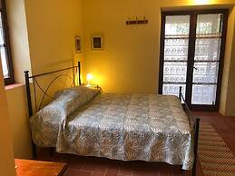 Cozy Farmhouse in Paciano With Private Pool
