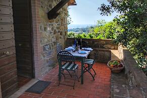 Cozy Farmhouse in Paciano With Private Pool