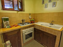 Cozy Farmhouse in Paciano With Private Pool