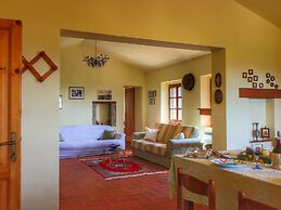 Cozy Farmhouse in Paciano With Private Pool