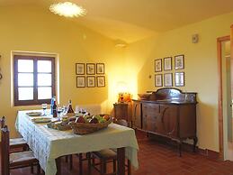 Cozy Farmhouse in Paciano With Private Pool