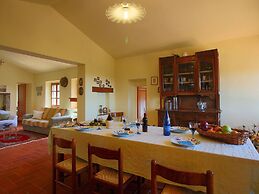 Cozy Farmhouse in Paciano With Private Pool